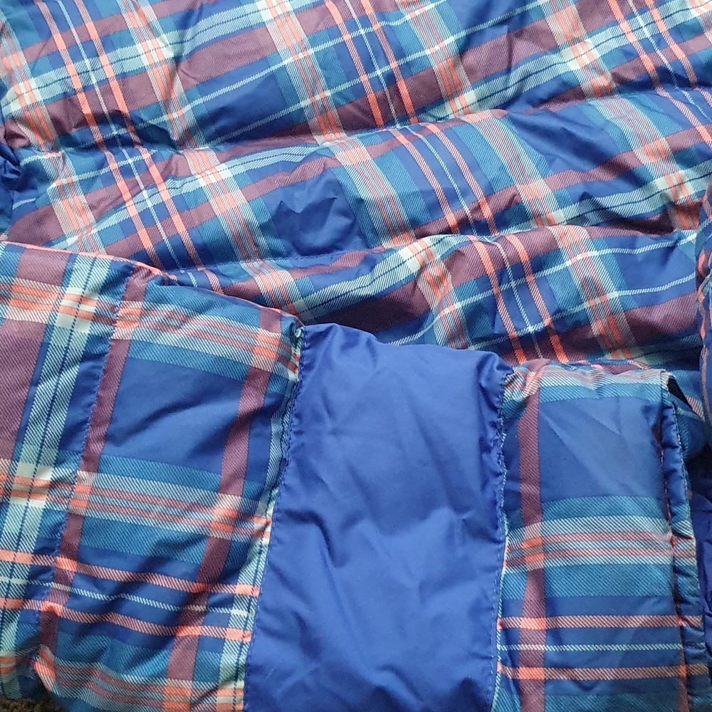 Patagonia checkered blue puffy jacket - Picture 8 of 8